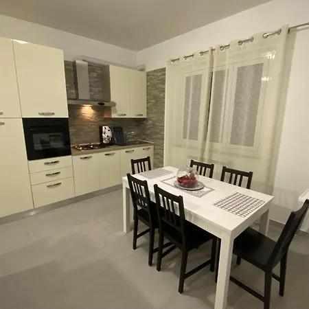 The Golden Eagle Apartment *